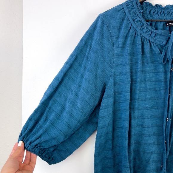 Lane Bryant (14/16 Plus) Blouse Puff Sleeve Stripe Blue Faux Button - Picture 2 of 9